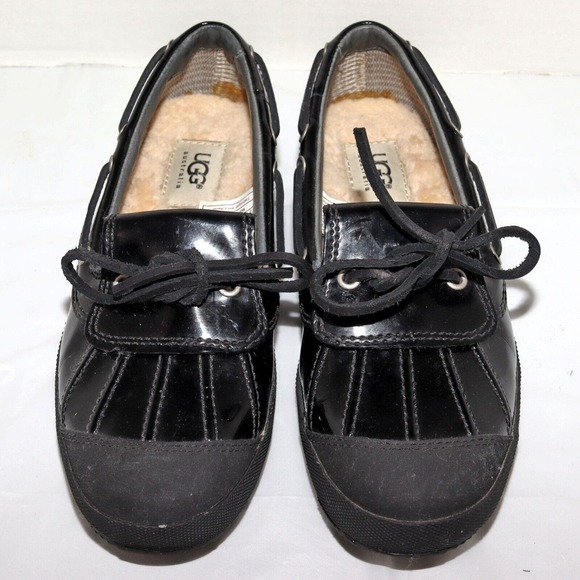 UGG Ashdale Duck Shoes Women's‎ 6 Black Patent Leather Shearling Lined 1901 - Picture 3 of 8